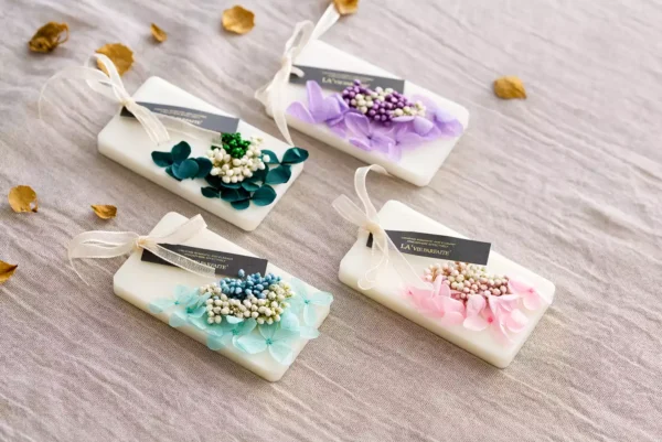 Eternal Flower Collection Timeless Scents Carved in Wax Luxury Aromatherapy Wax Tablet Gift Box - Image 3