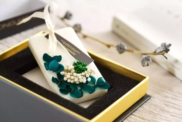 Eternal Flower Collection Timeless Scents Carved in Wax Luxury Aromatherapy Wax Tablet Gift Box - Image 5