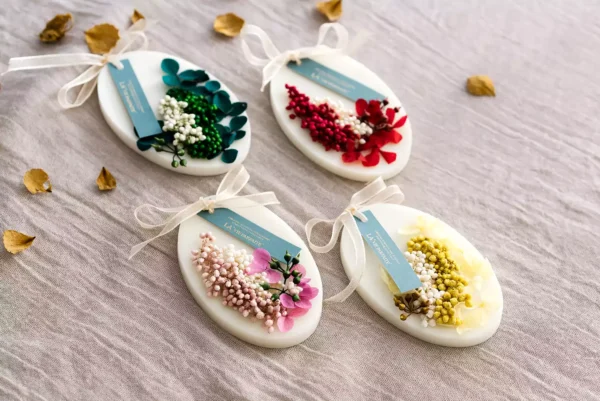 Eternal Flower Collection Timeless Scents Carved in Wax Luxury Aromatherapy Wax Tablet Gift Box - Image 4